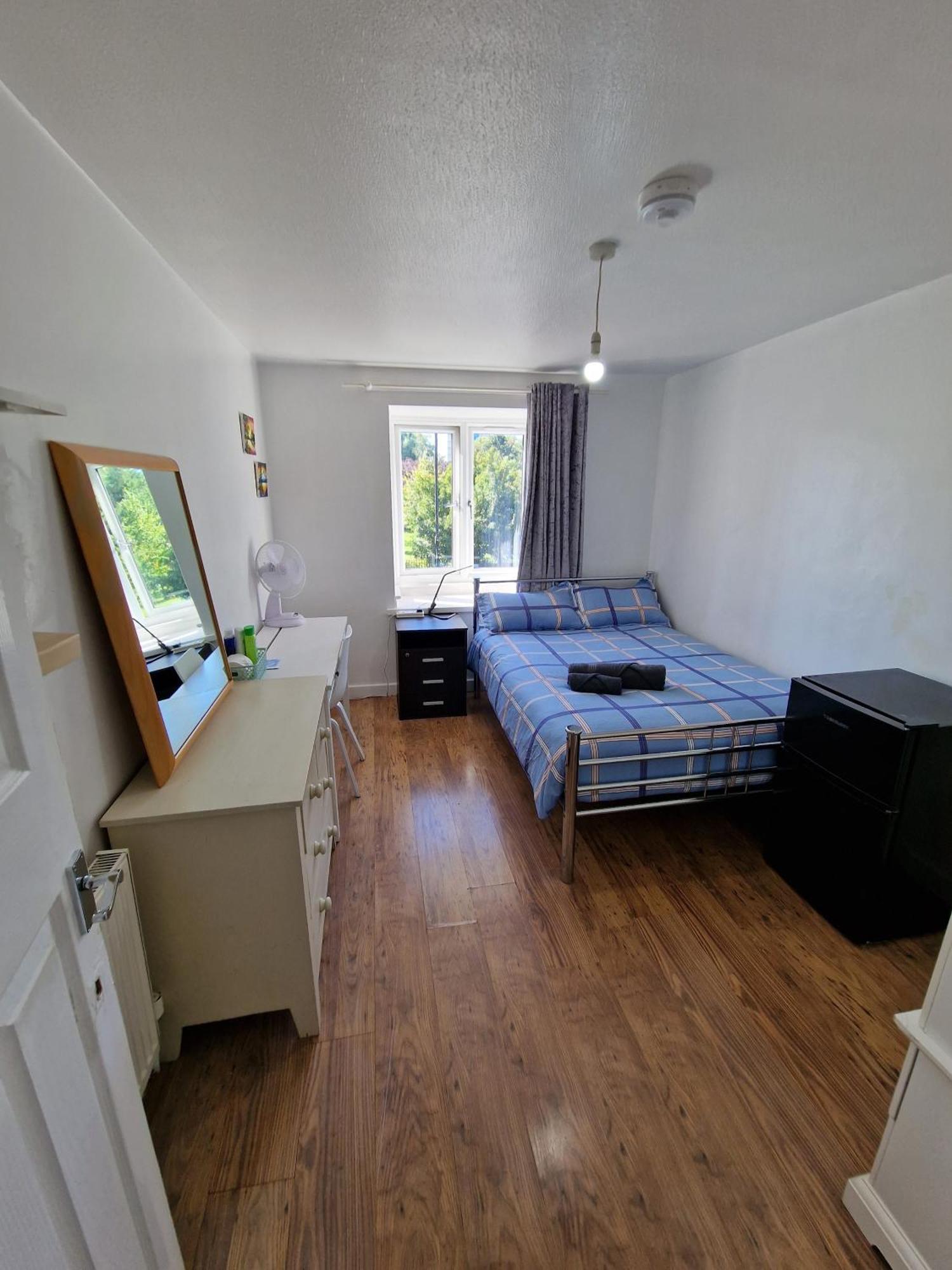 Cozy Double Bedroom In Zone 1-2 * Londres
