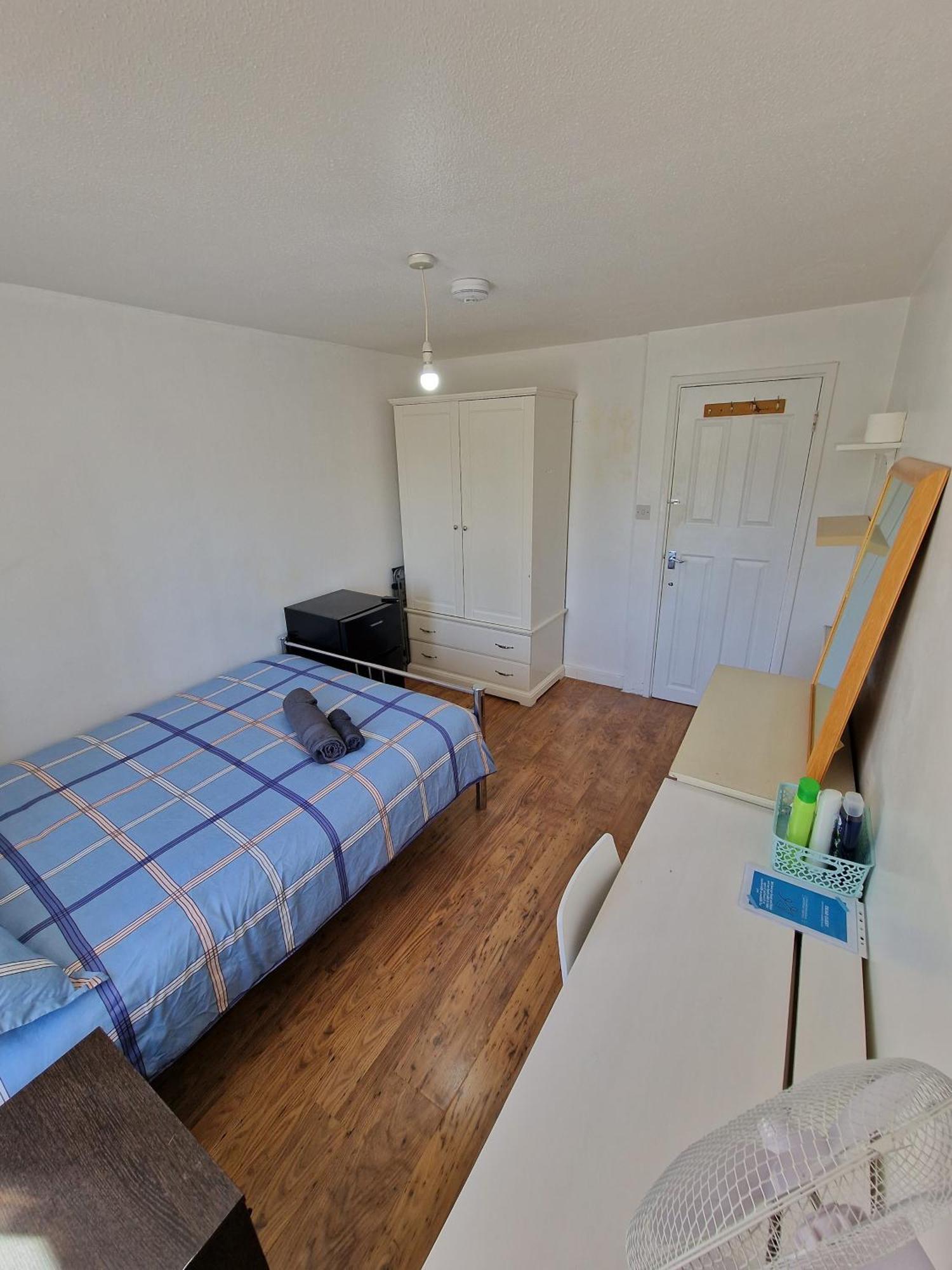 Cozy Double Bedroom In Zone 1-2 Hospedagem domiciliar *